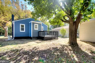 142 N Dolbow Ave, Penns Grove, NJ 08069 - Photo 32