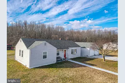 249 Cleveland Avenue, Carneys Point, NJ 08069 - Photo 2