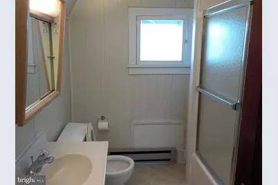 172 B Stewart Road #2ND FLOOR, Pilesgrove, NJ 08098 - Photo 8