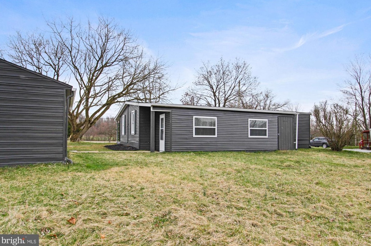 534 Hunterstown Rd, Gettysburg, PA 17325-7657