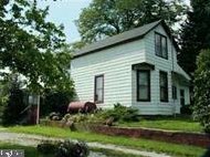 744 Natural Dam Rd, Gettysburg, PA 17325-7133