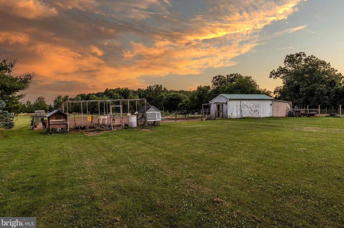 59 Hummingbird Ln, Littlestown, PA 17340