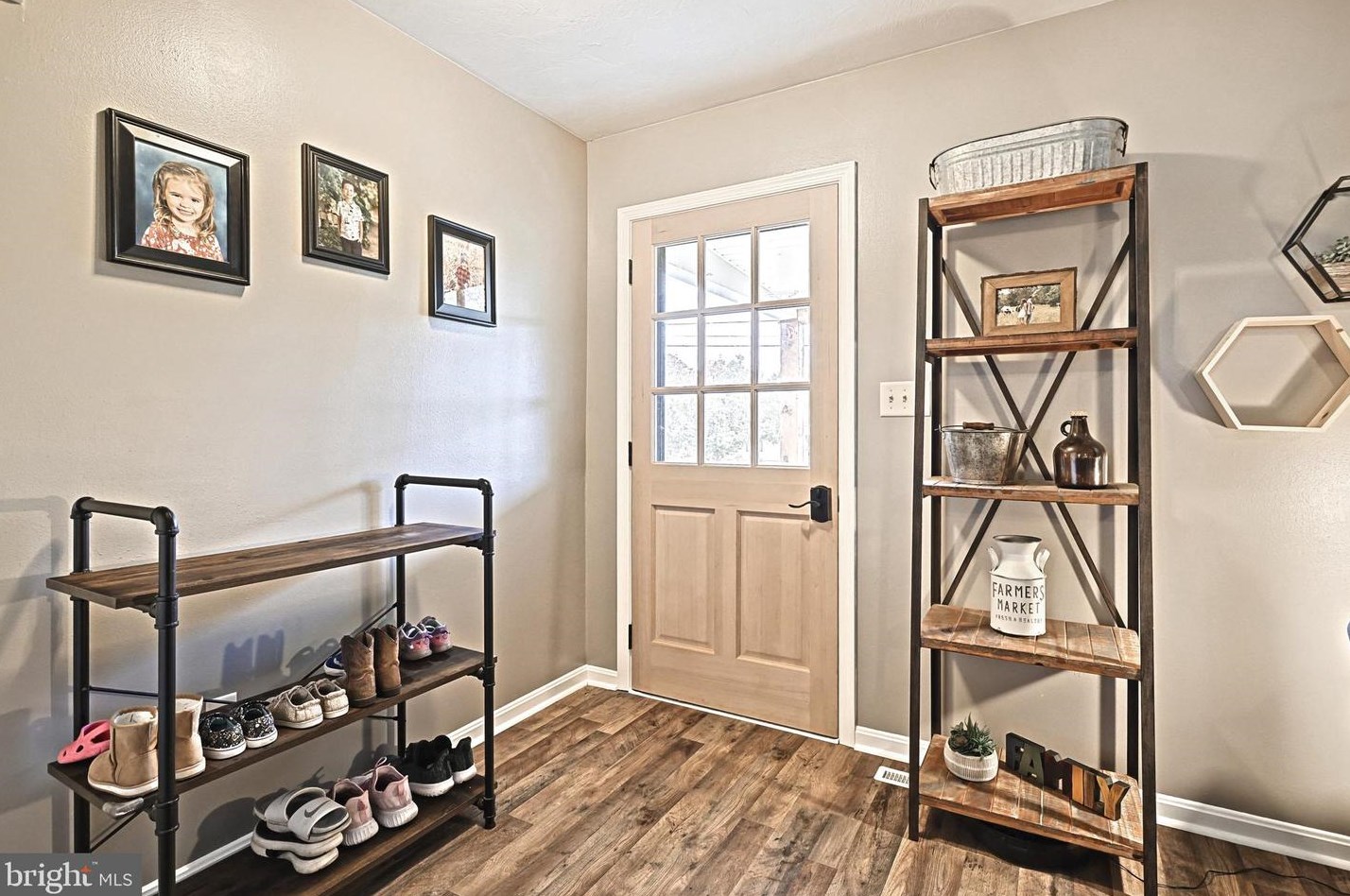 92 Schofield Dr, East Berlin PA  17316-9337 exterior