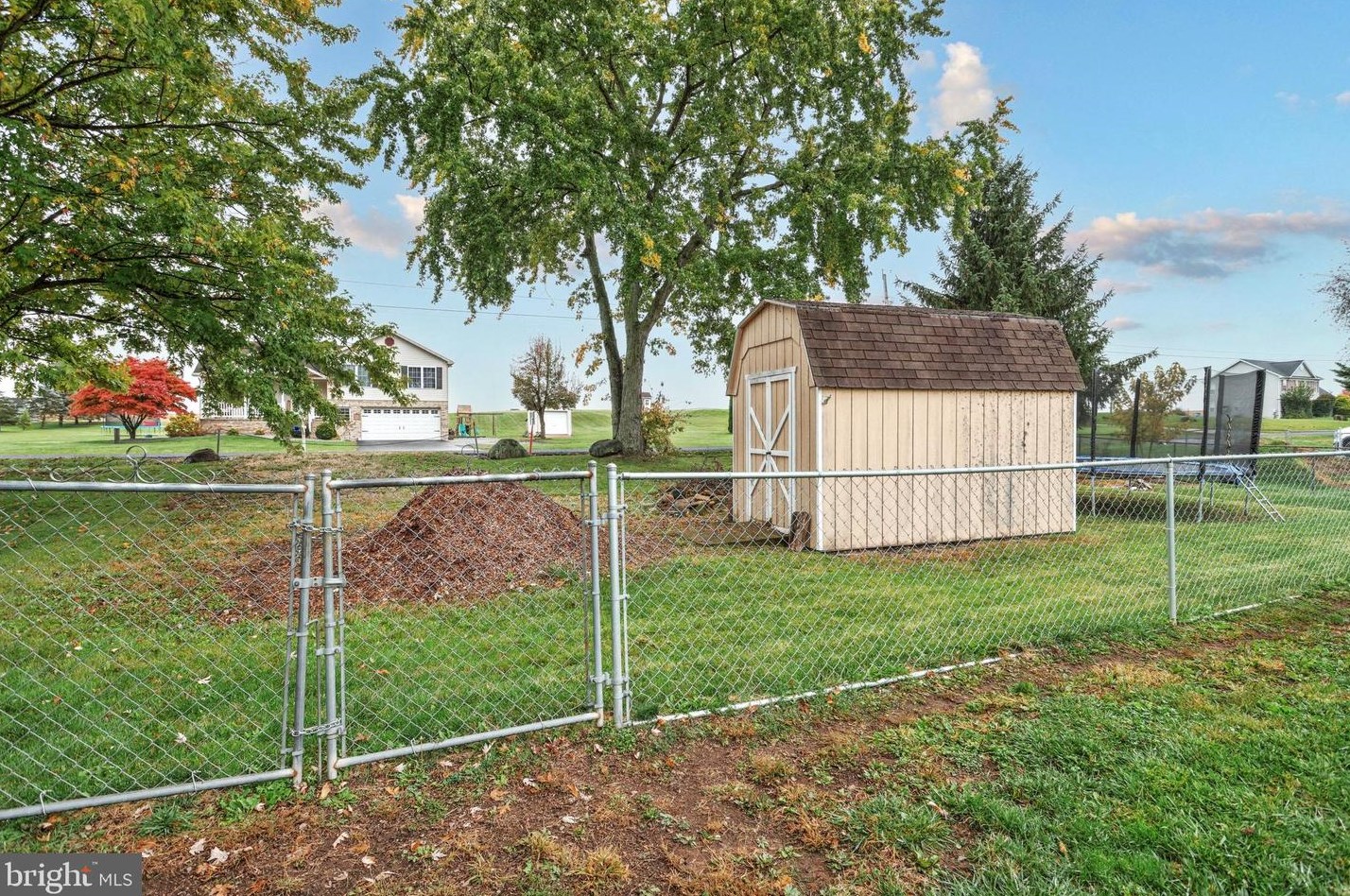 92 Schofield Dr, East Berlin PA  17316-9337 exterior