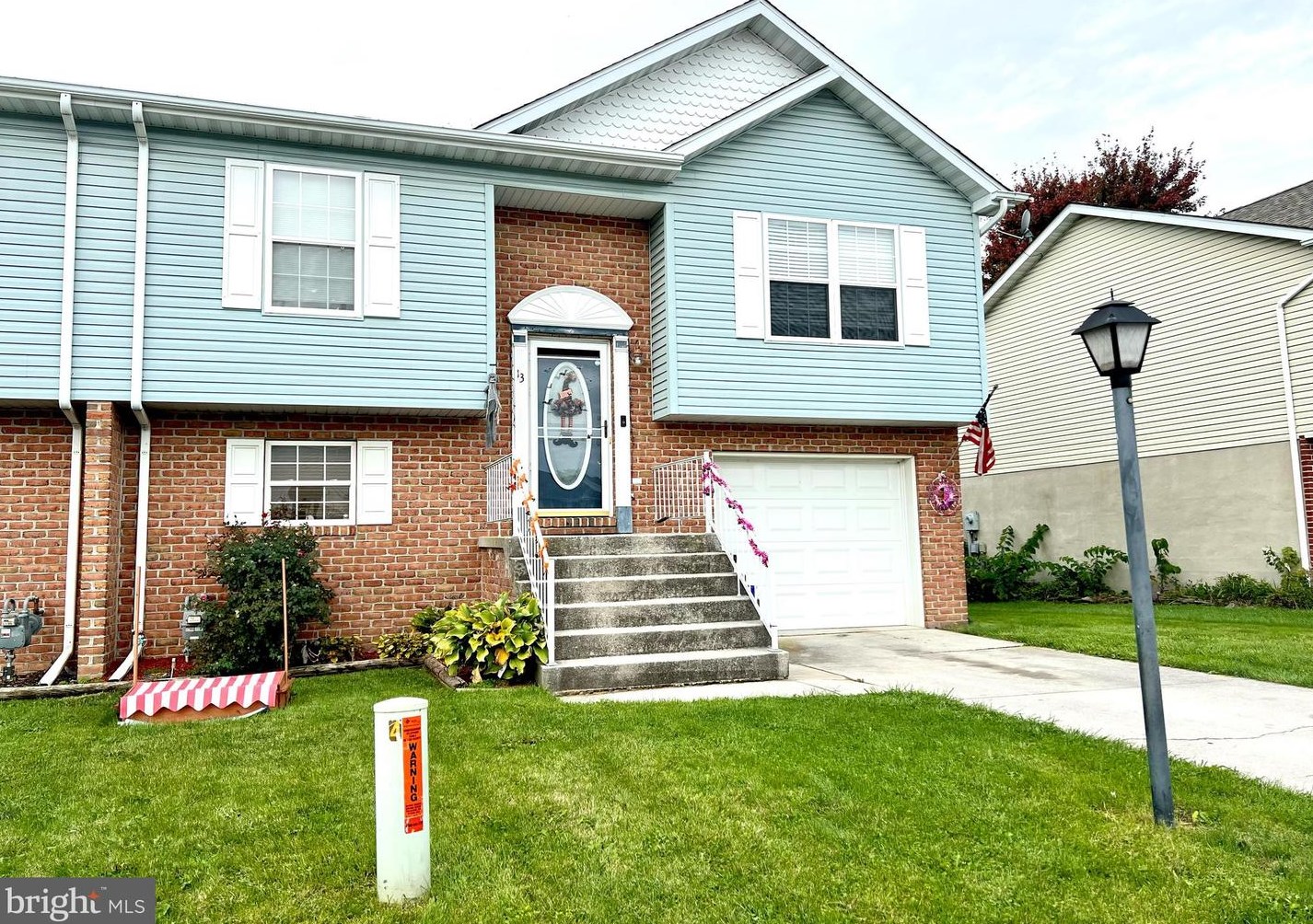 13 Westview Dr, Mcsherrystown, PA 17344-1322