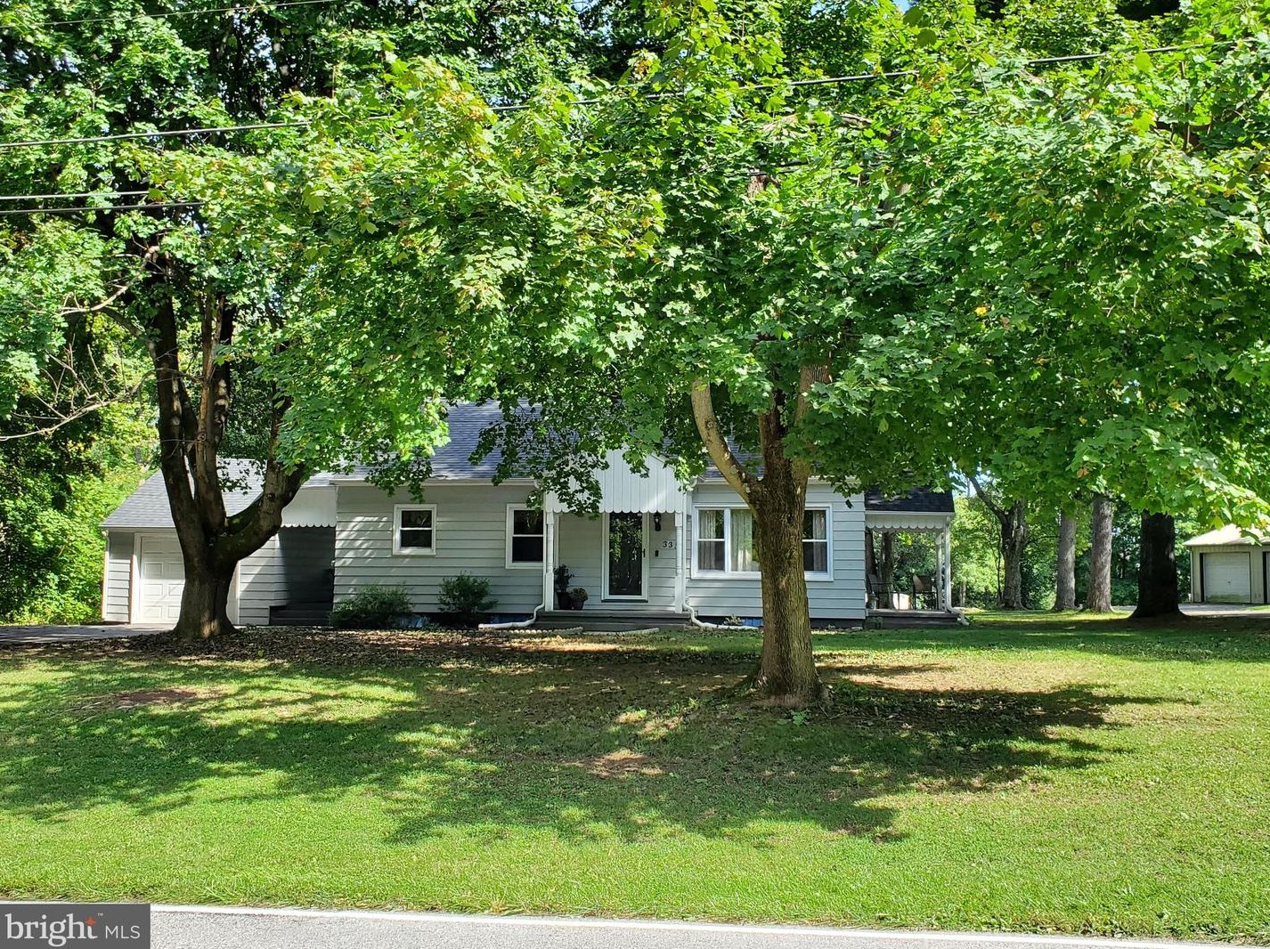 335 Brough Rd, Abbottstown, PA 17301-9750