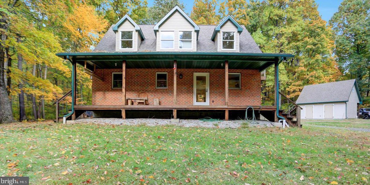 915 Green Ridge Rd, Orrtanna, PA 17353