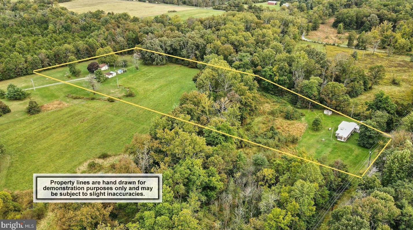 2320 Pumping Station Rd, Charnita, PA 17320
