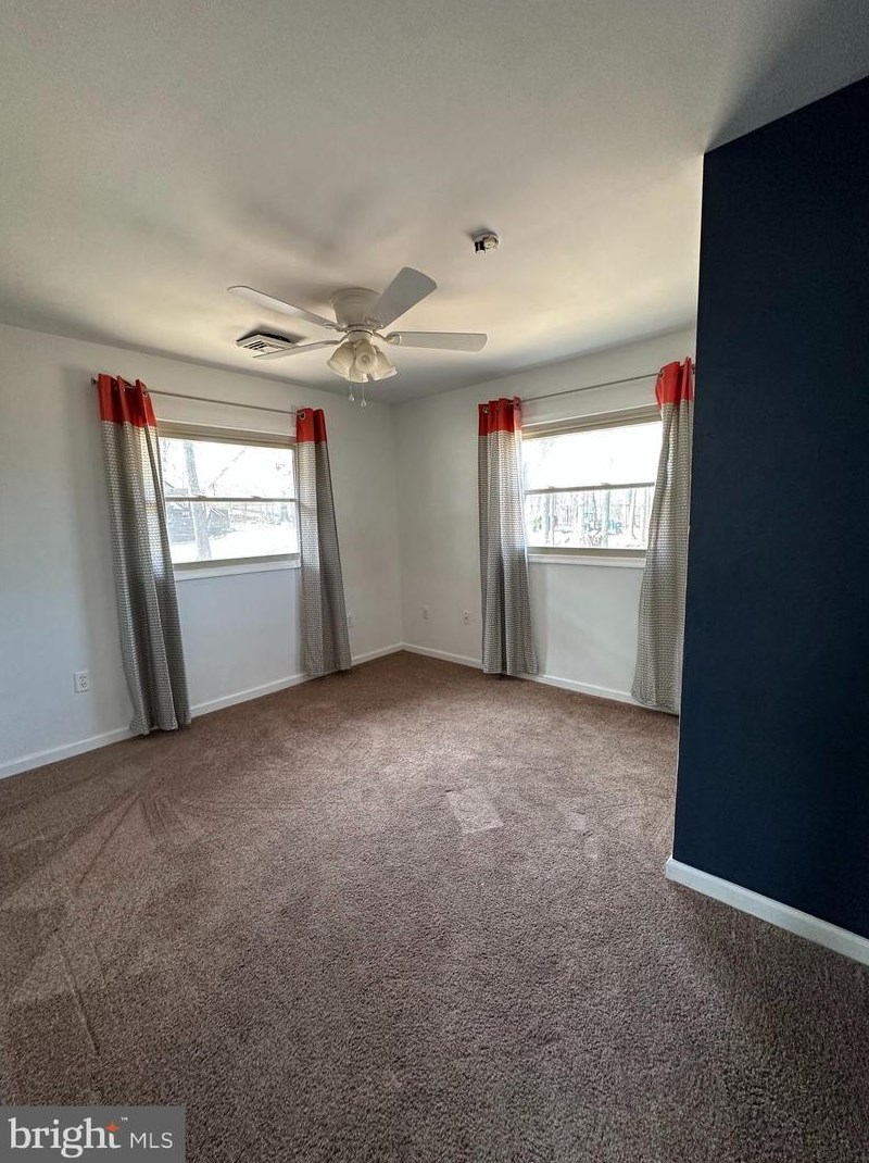 13 Halleck Dr, East Berlin PA  17316-9352 exterior