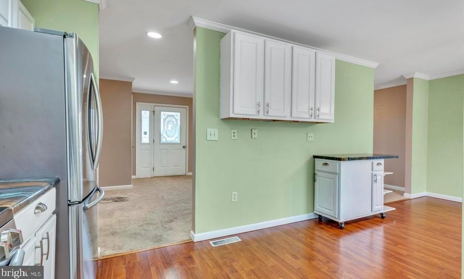 14 Wadsworth Dr, East Berlin PA  17316-9328 exterior