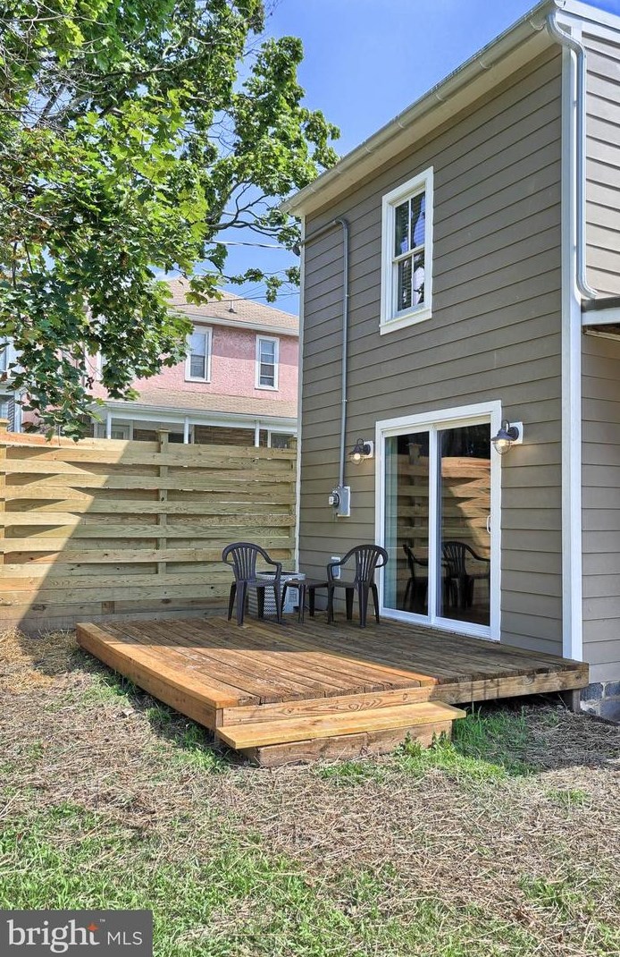 234 Stratton St, Gettysburg PA  17325-1325 exterior