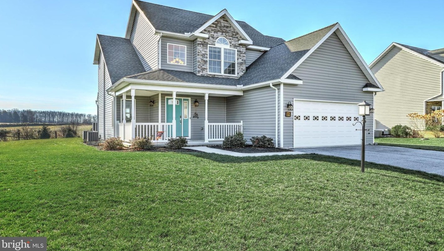 89 Crest View Ln, Gettysburg, PA 17325-8823