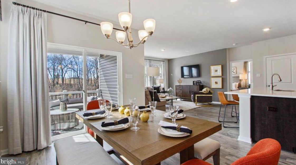 71 Garrison Falls Dr, Gettysburg PA  17325-2014 exterior