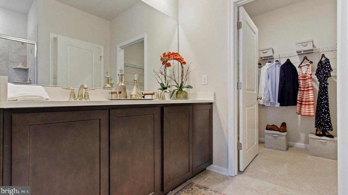 71 Garrison Falls Dr, Gettysburg PA  17325-2014 exterior