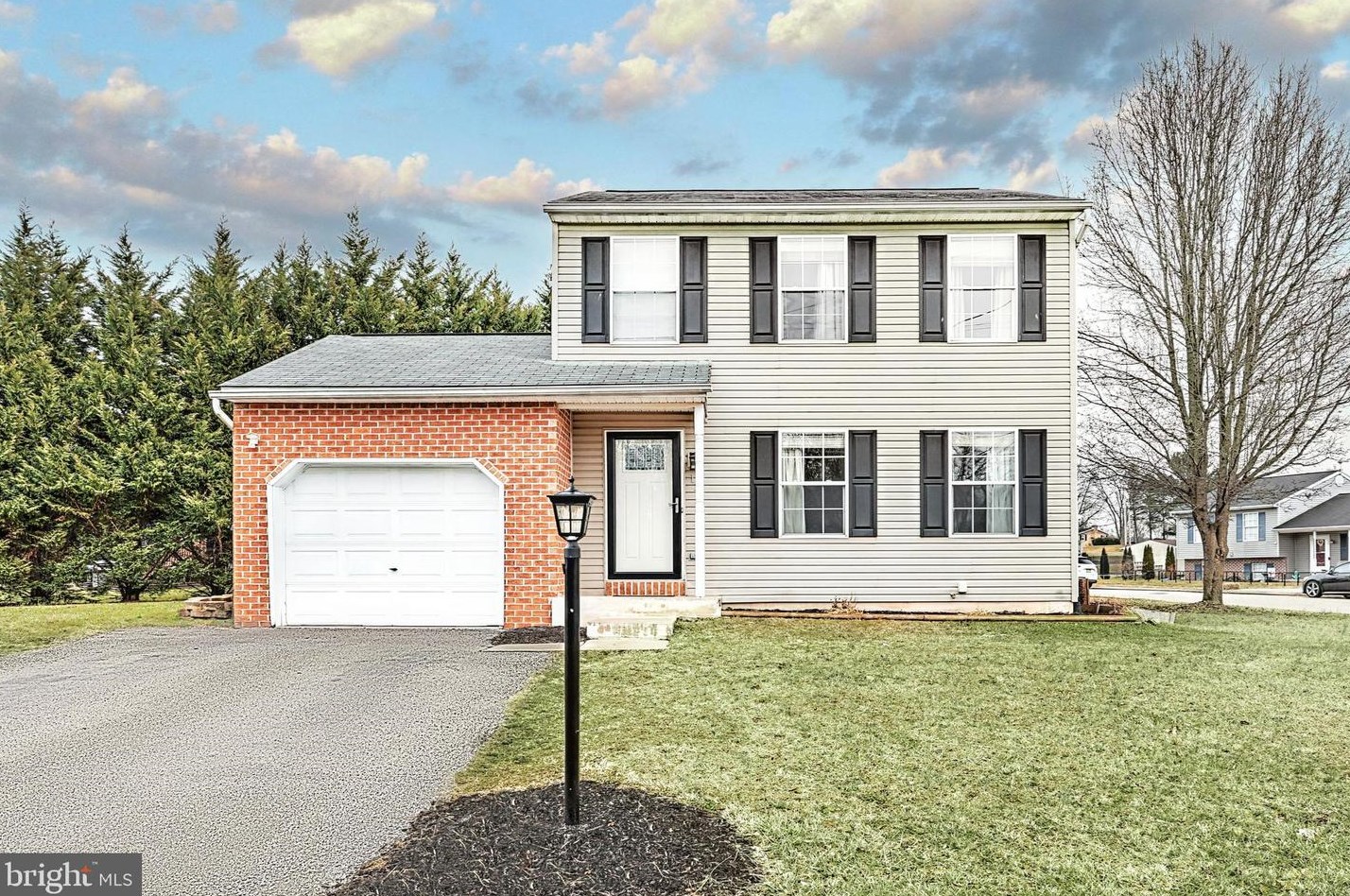 120 Kinneman Rd, Abbottstown, PA 17301-9613