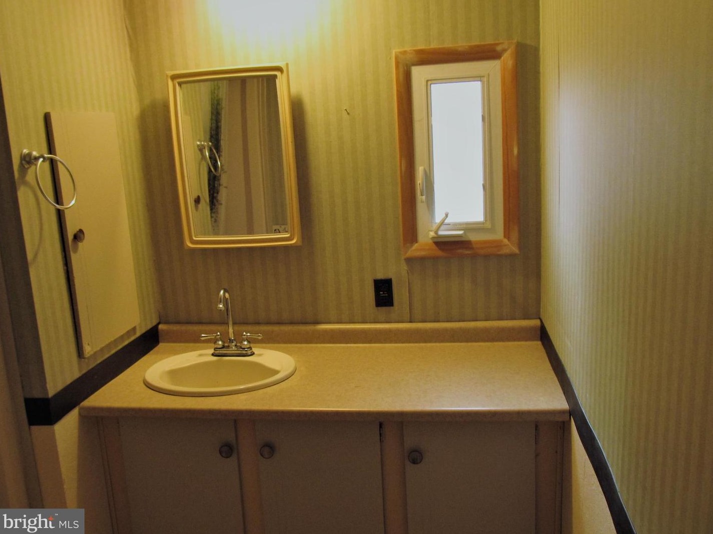 66 Perrin Ave, Gettysburg PA  17325-3226 exterior