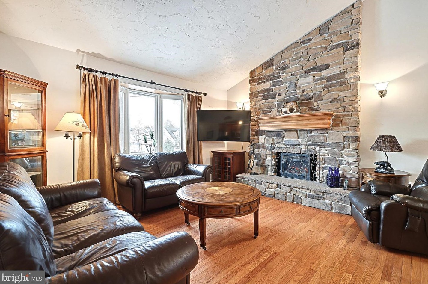 27 Howard Dr, East Berlin PA  17316-9394 exterior
