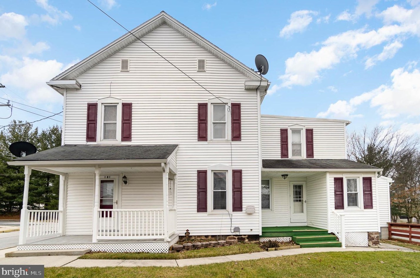 181 Cemetery St, Littlestown, PA 17340