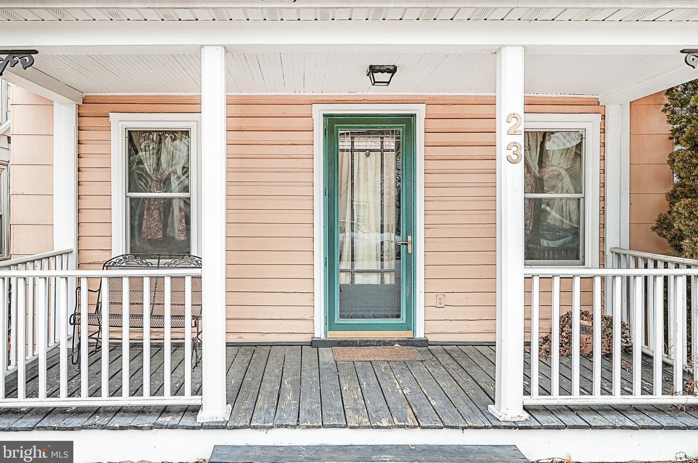 23 Water St, Charnita, PA 17320