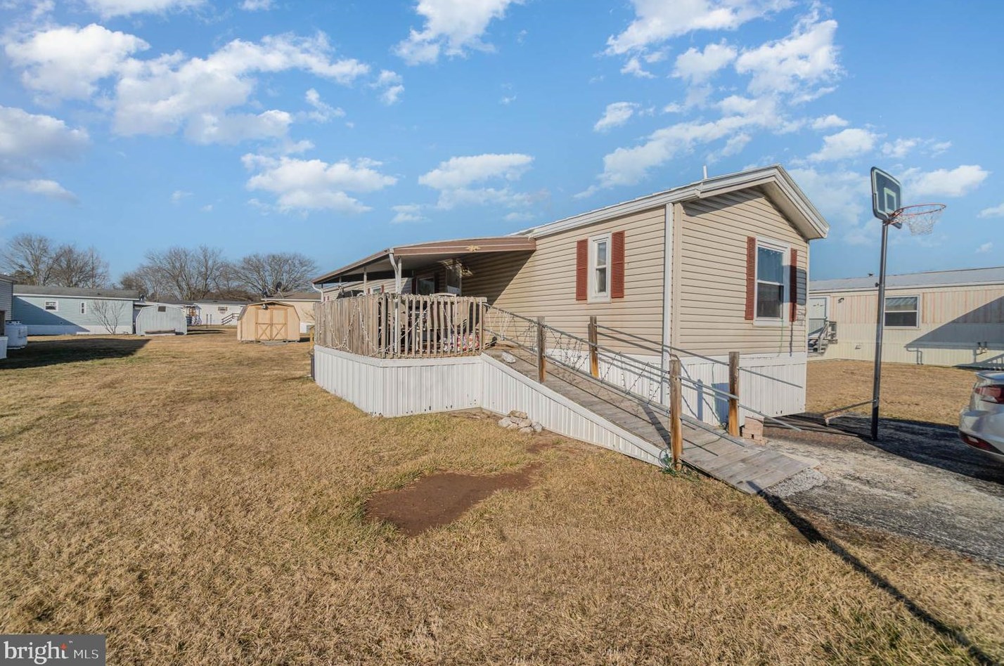 253 Lane Ave, Gettysburg, PA 17325-3221