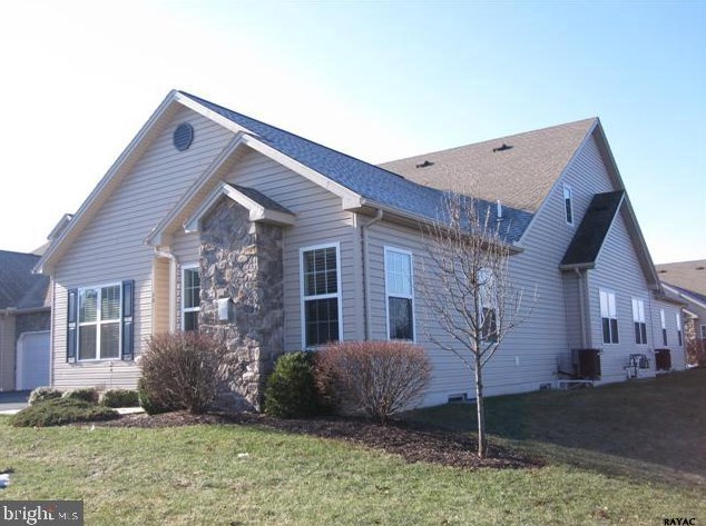 11 Ivy Ln, Gettysburg, PA 17325