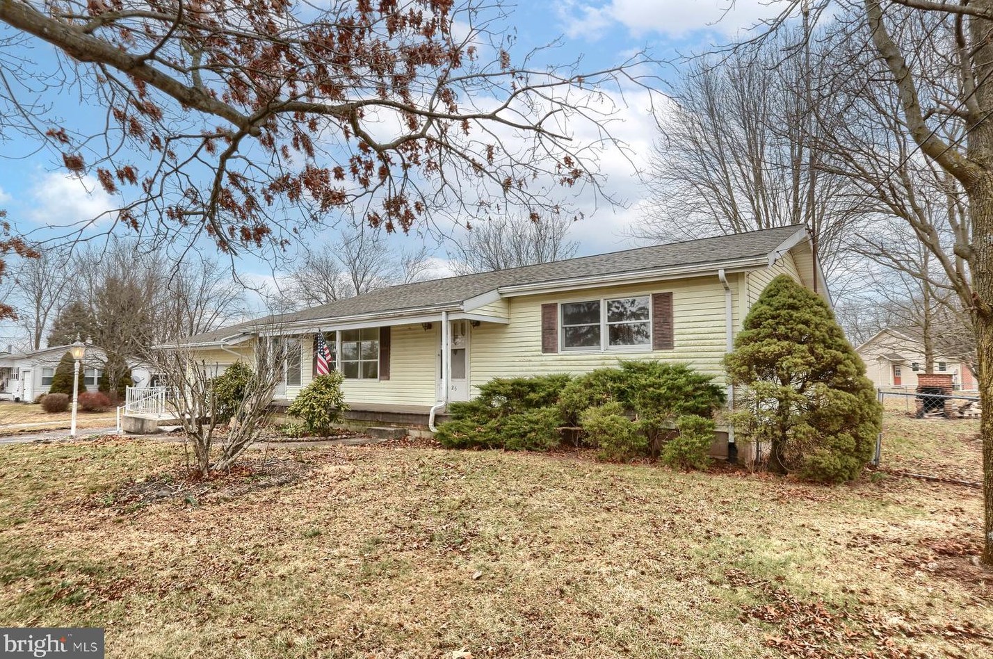 3325 Old Harrisburg Rd, Gettysburg, PA 17325