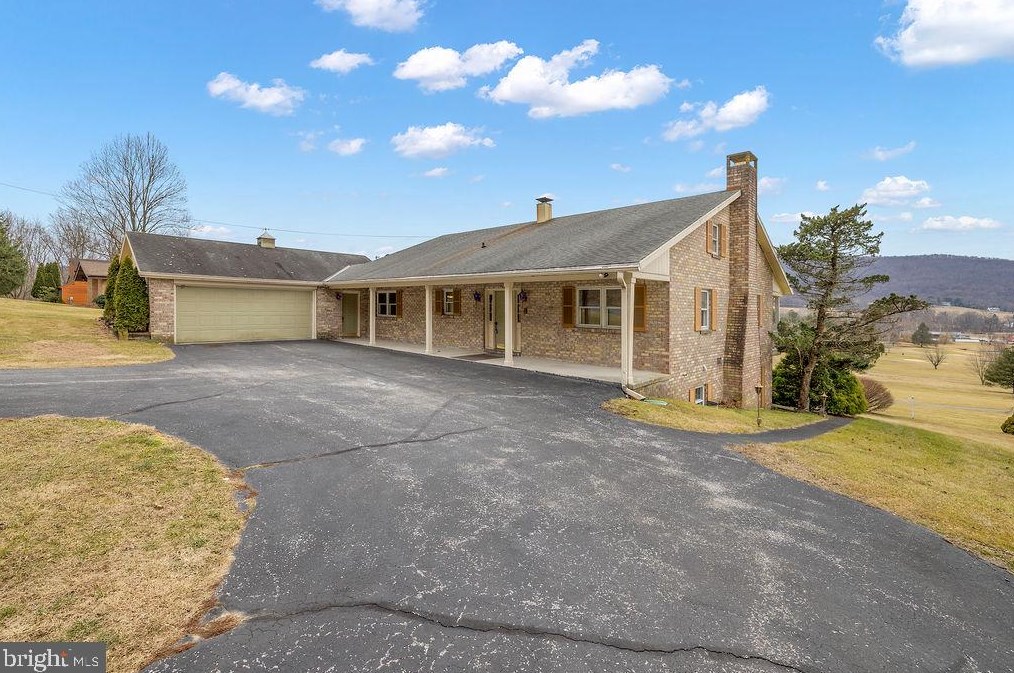 201 Country Club Trail, Charnita, PA 17320