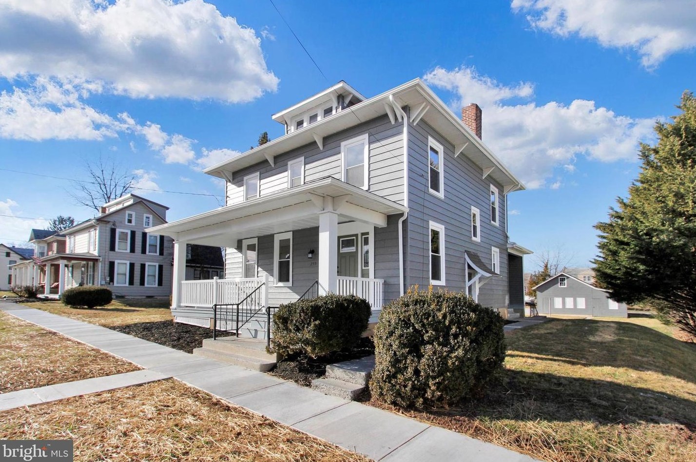 259 W King St, Abbottstown, PA 17301