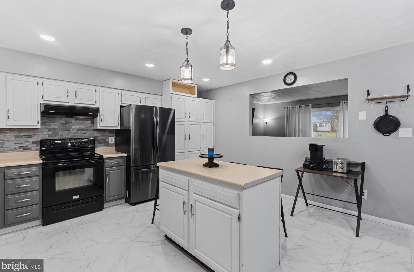 3 Autumn Dr, Gettysburg, PA 17325