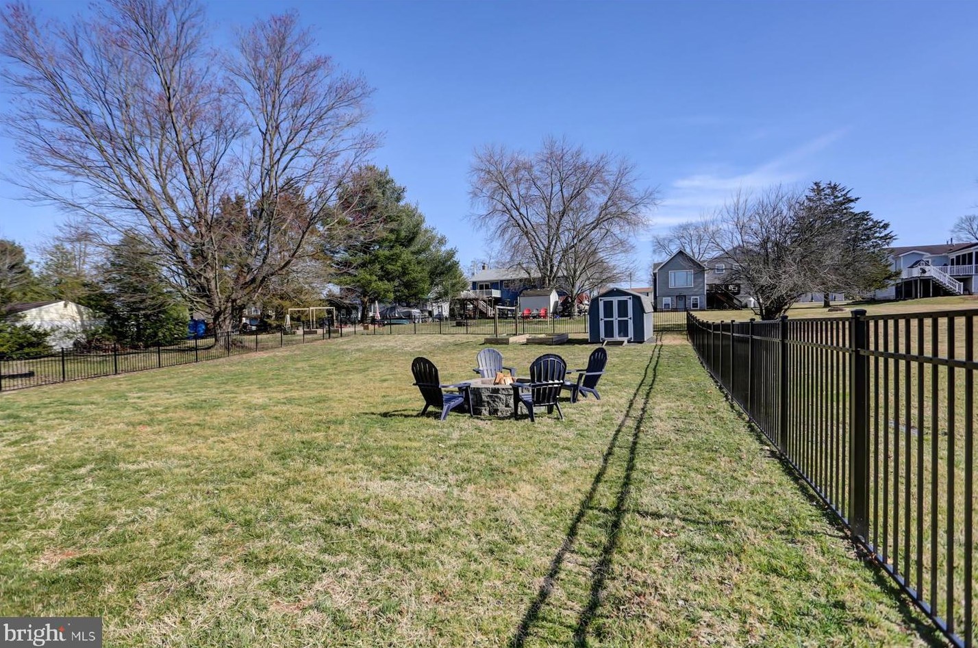 993 Heritage Dr, Gettysburg PA  17325-8973 exterior
