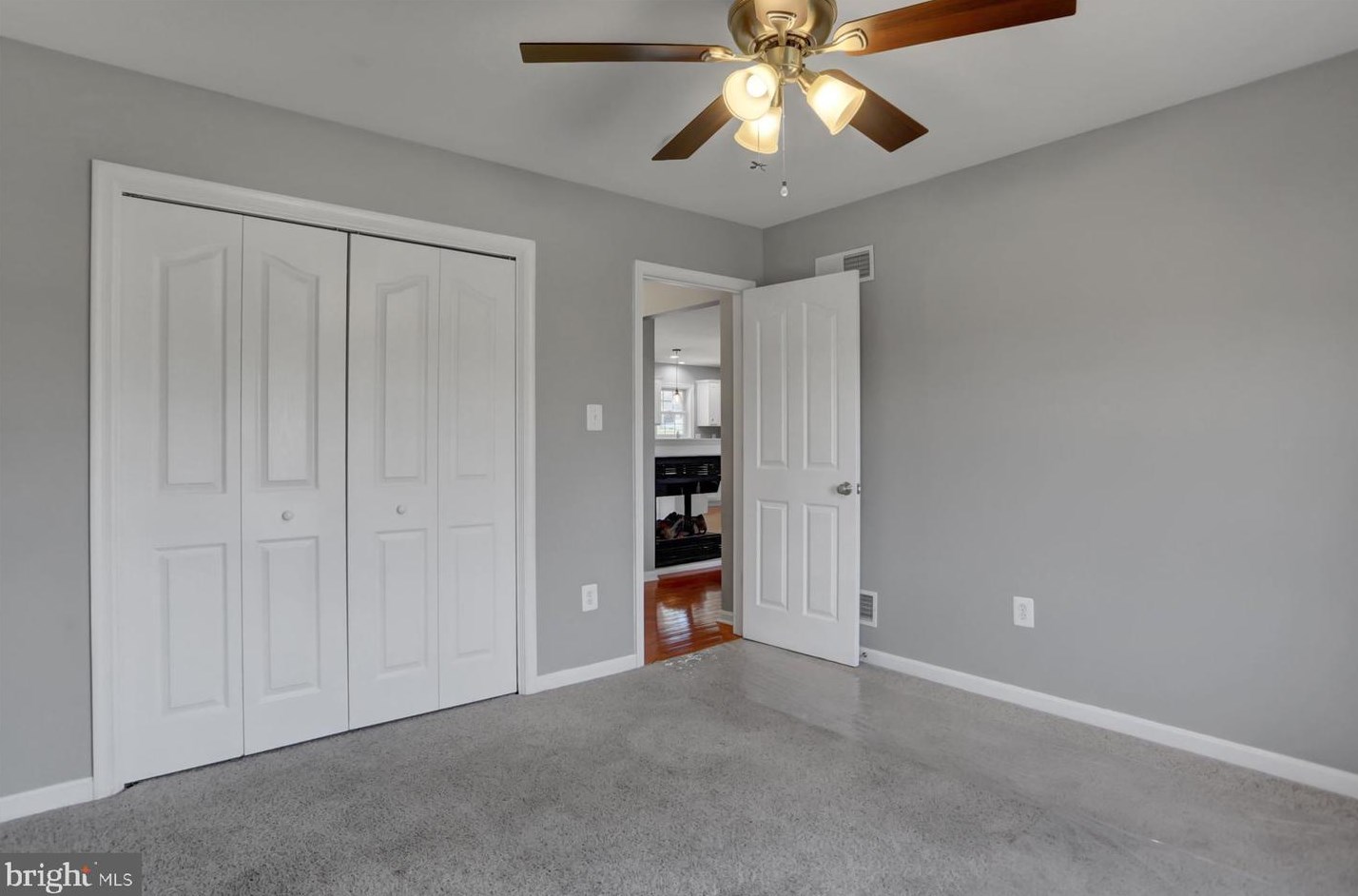993 Heritage Dr, Gettysburg PA  17325-8973 exterior