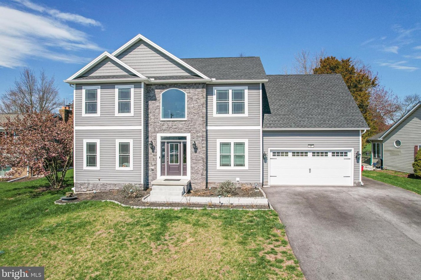 427 Heritage Dr, Gettysburg, PA 17325