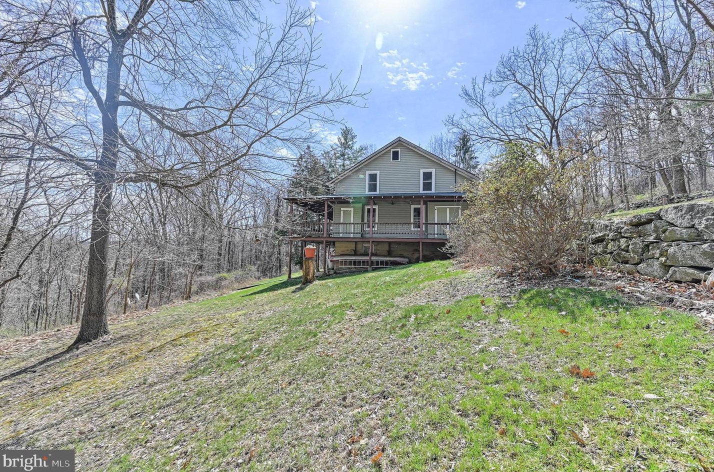 8002 Friends Creek Rd, Charnita, PA 17320