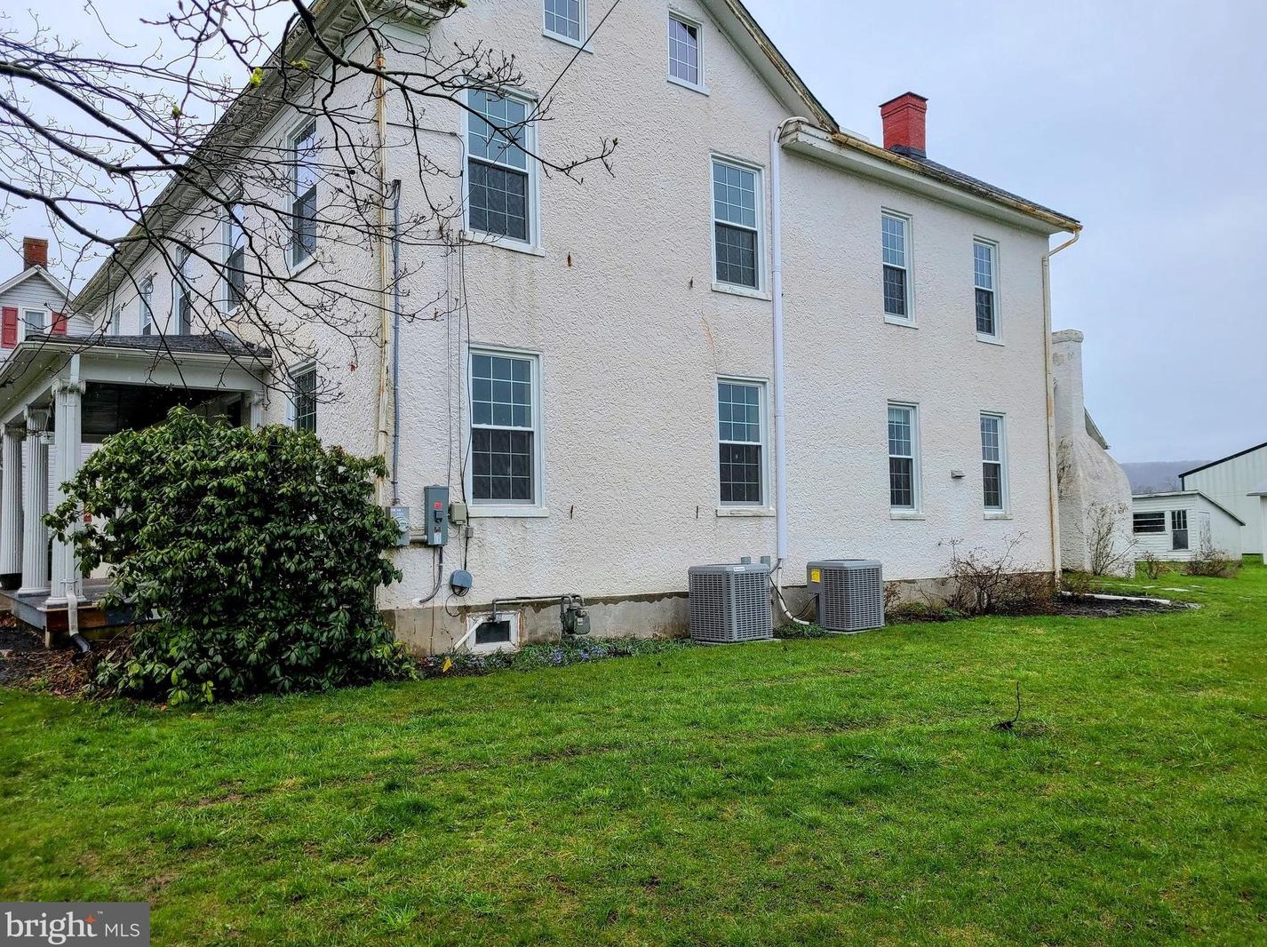 203 E Main St, Charnita, PA 17320
