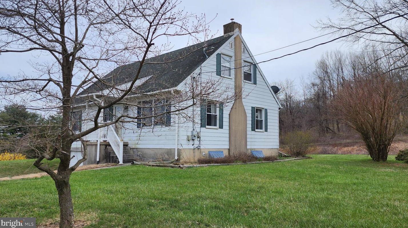 390 Old Waynesboro Rd, Charnita, PA 17320