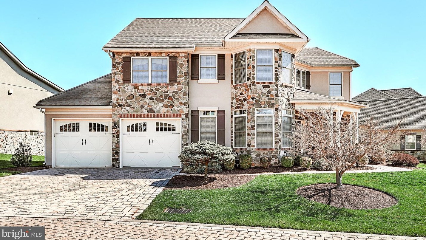 96 Garrison Falls Dr, Gettysburg, PA 17325