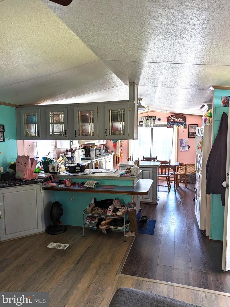 127 Sunrise Dr, Abbottstown PA  17301-9606 exterior