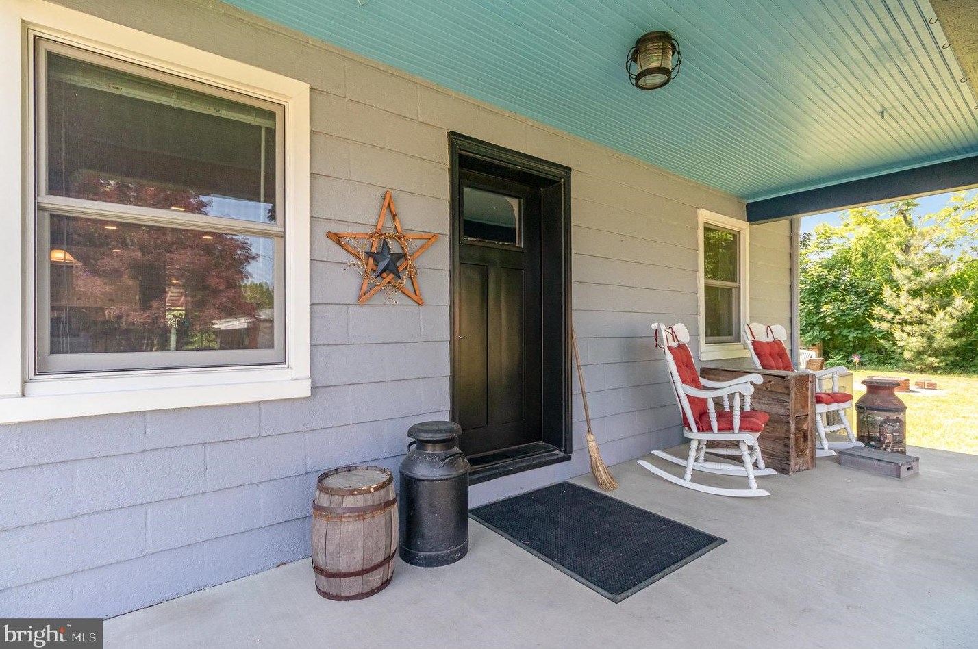 420 South Ave, East Berlin, PA 17316-7810