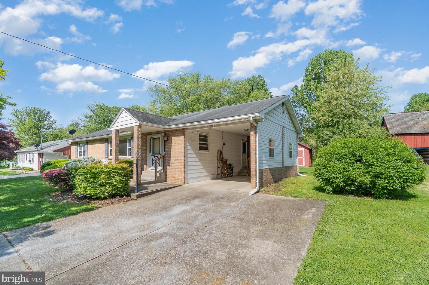 5085 Fairfield Rd, Charnita, PA 17320