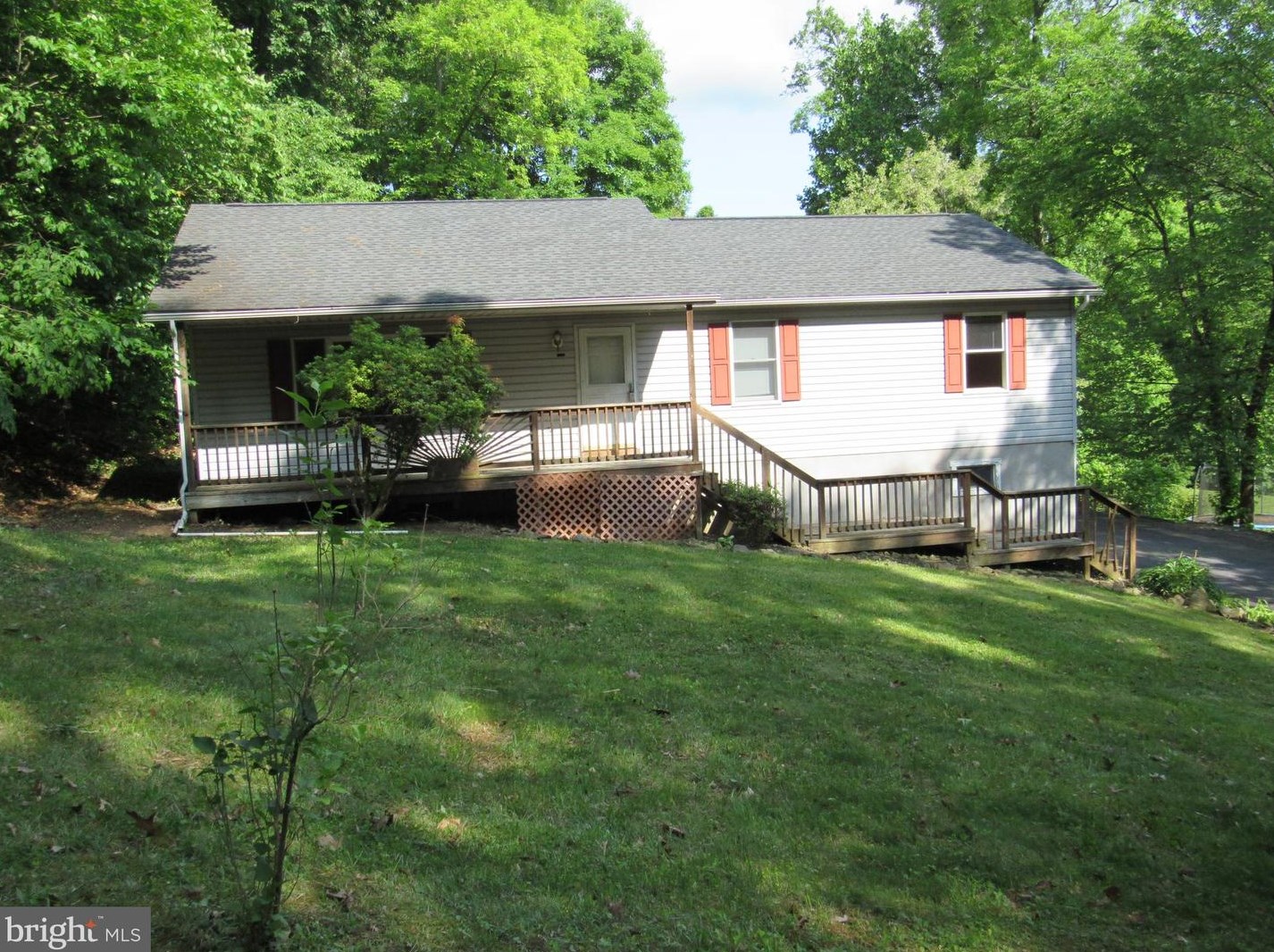 18 Persimmon Trail, Charnita, PA 17320