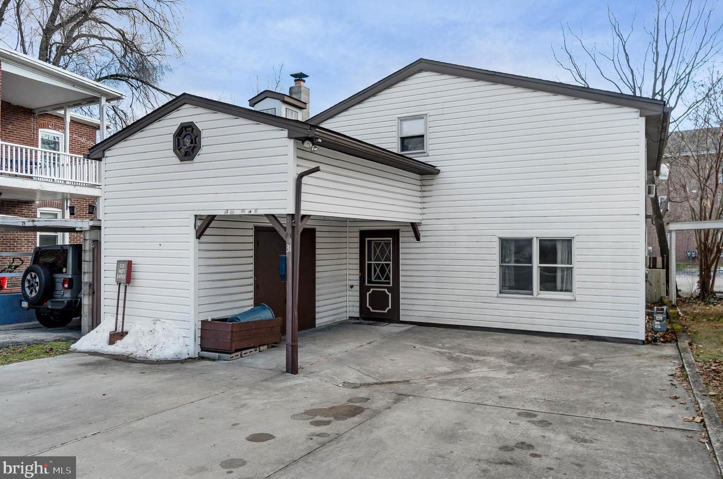 31 E Water St, Gettysburg, PA 17325