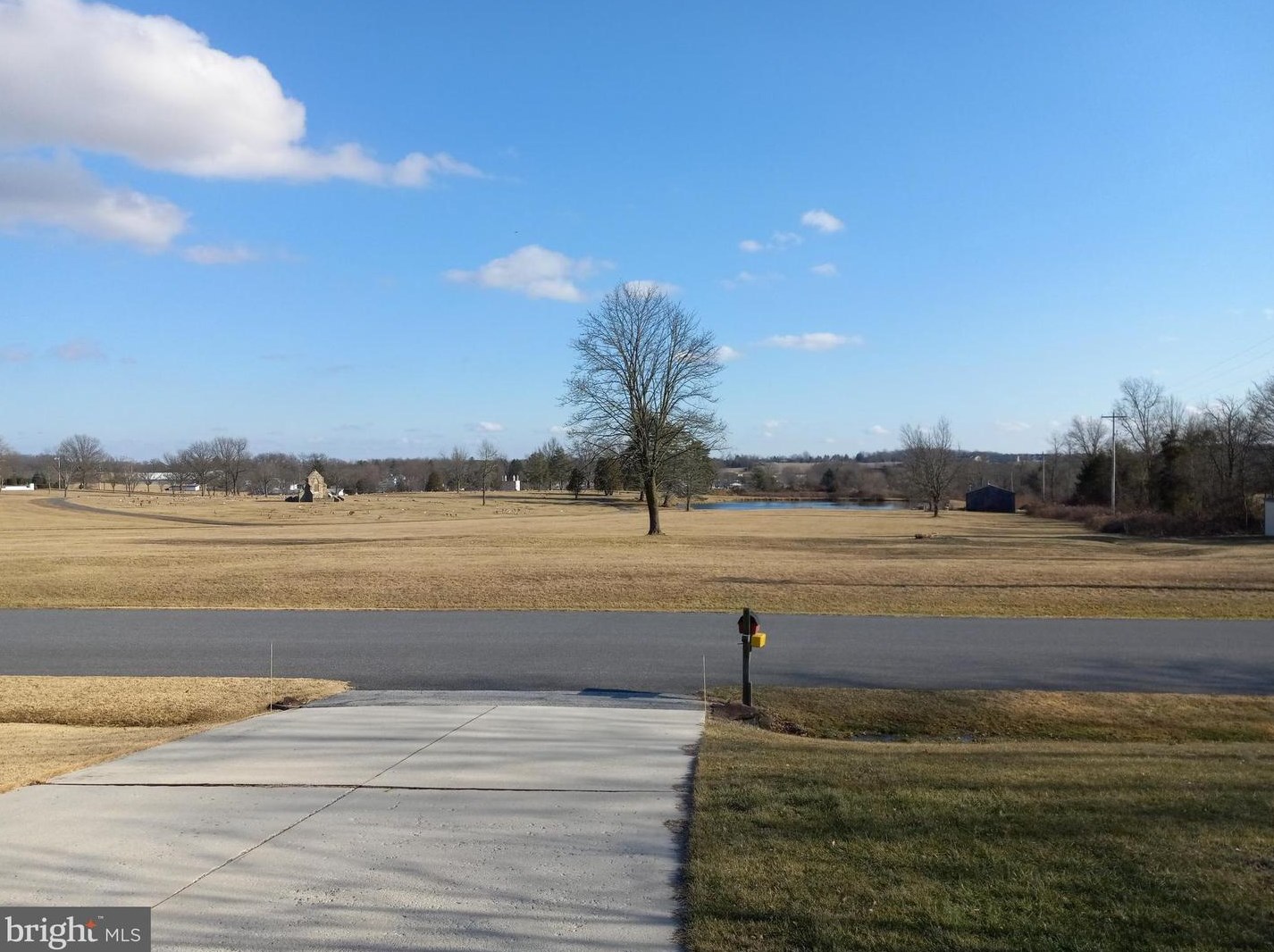 65 Kinsey Dr, Gettysburg, PA 17325-8486