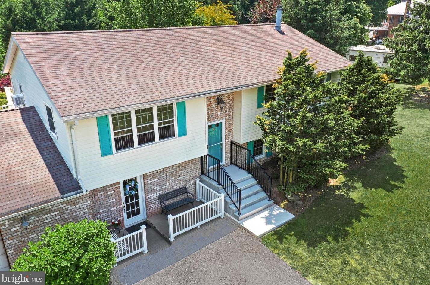 115 Cherry Ln, Abbottstown, PA 17301-9064