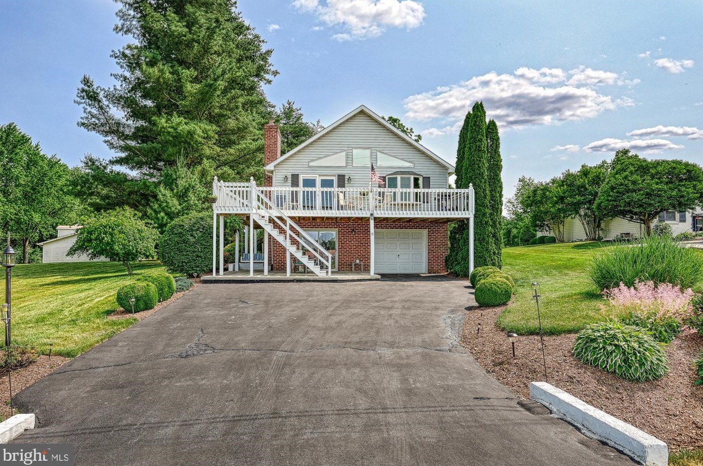 71 Longstreet Dr, East Berlin, PA 17316-9215