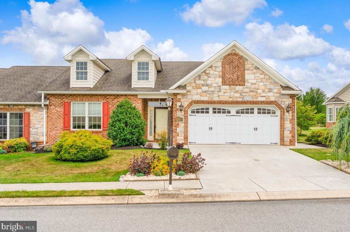 4 Stedtle Ave, Littlestown, PA 17340