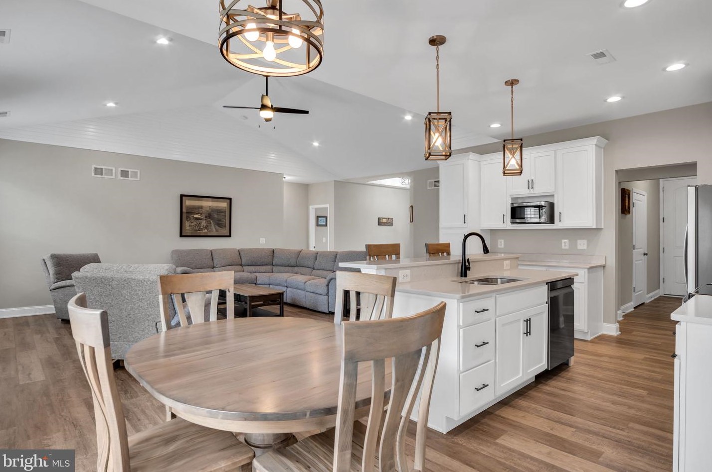 46 Bridge Valley Rd, Gettysburg PA  17325-2020 exterior