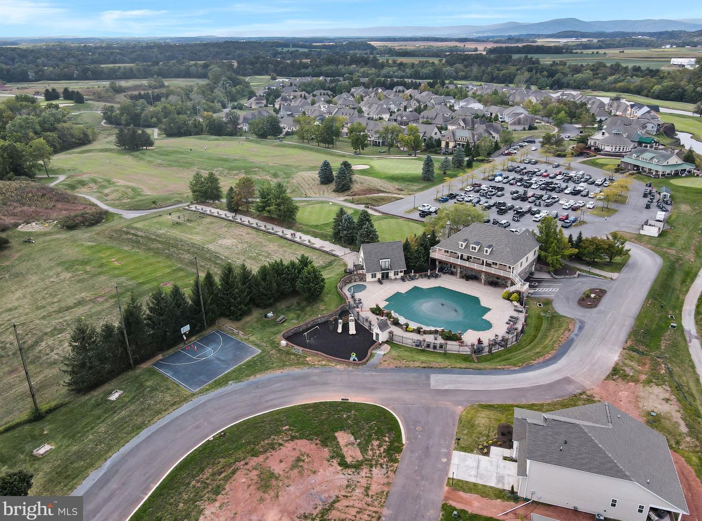 46 Bridge Valley Rd, Gettysburg PA  17325-2020 exterior