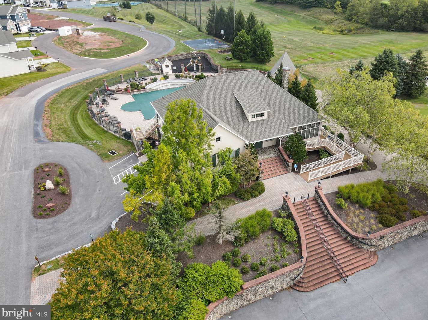 46 Bridge Valley Rd, Gettysburg PA  17325-2020 exterior