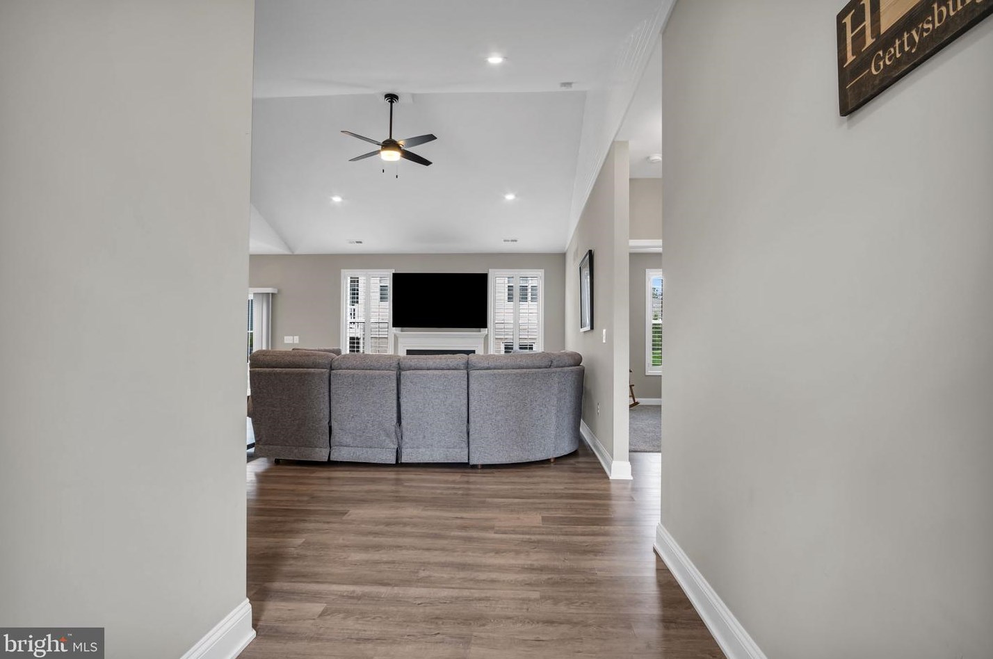 46 Bridge Valley Rd, Gettysburg PA  17325-2019 exterior