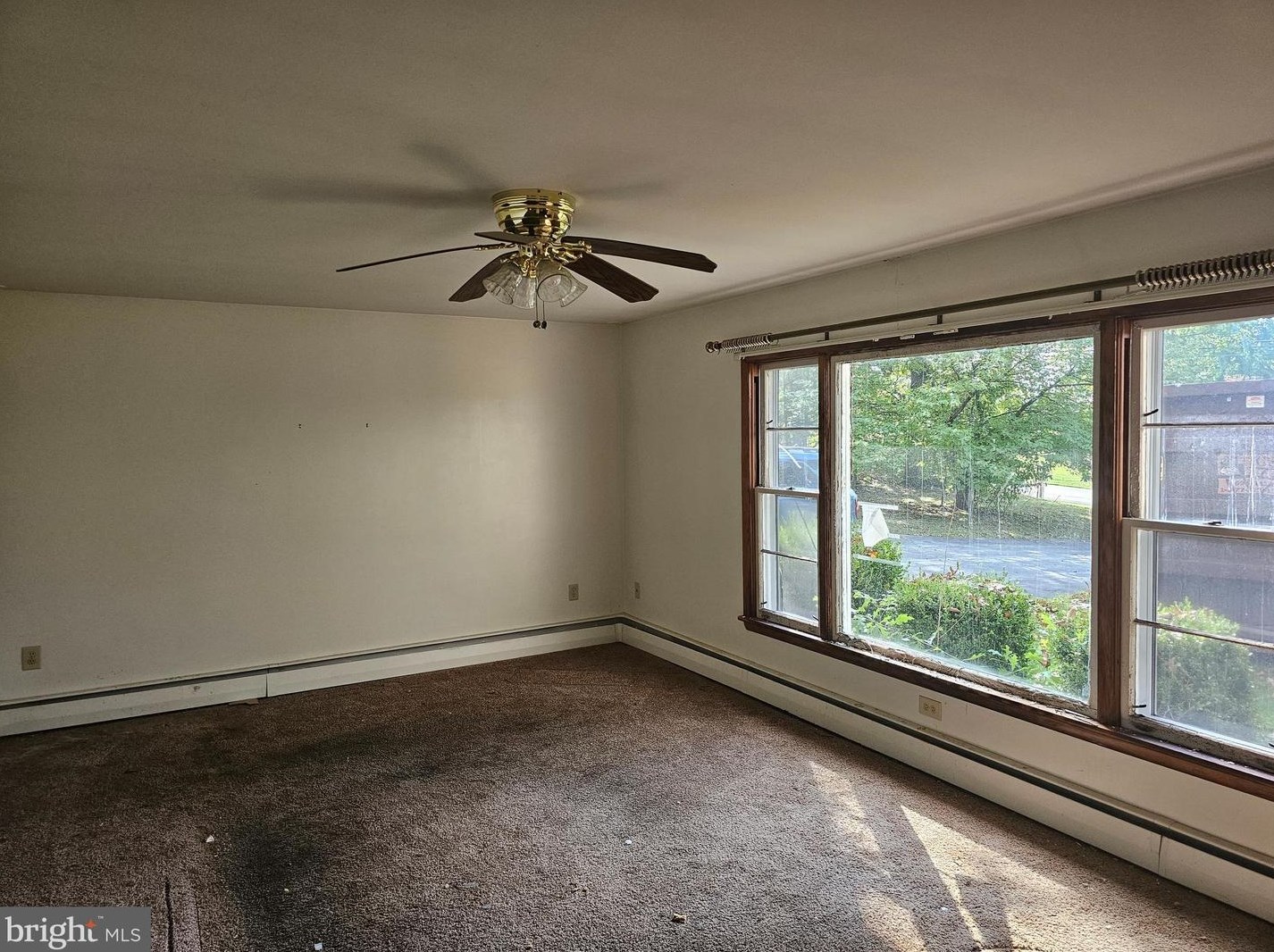 701 Bollinger Rd, Littlestown, PA 17340
